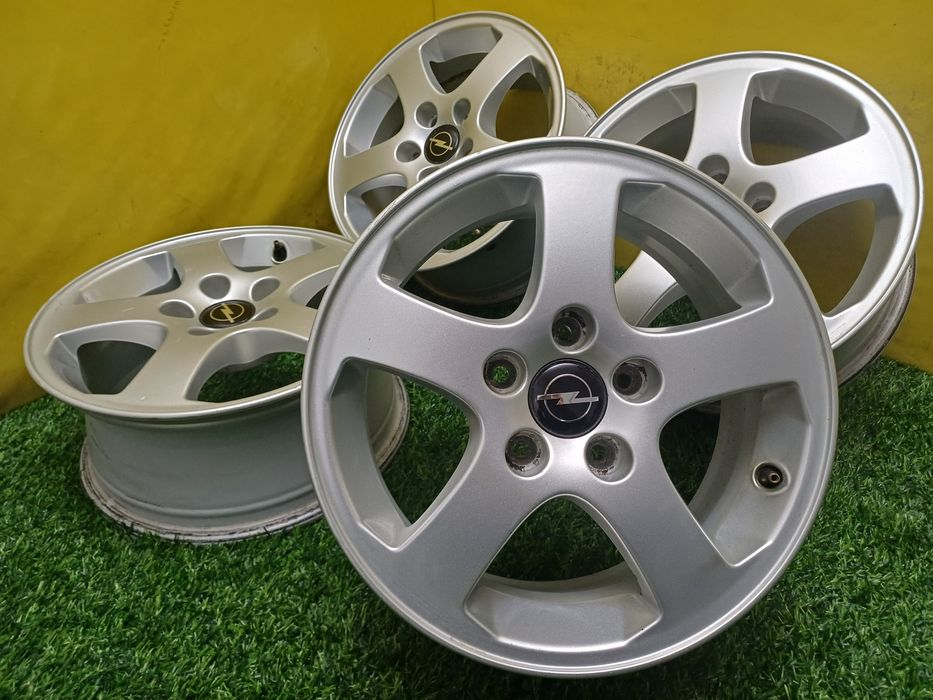 Диски R15 5×110 на Opel.