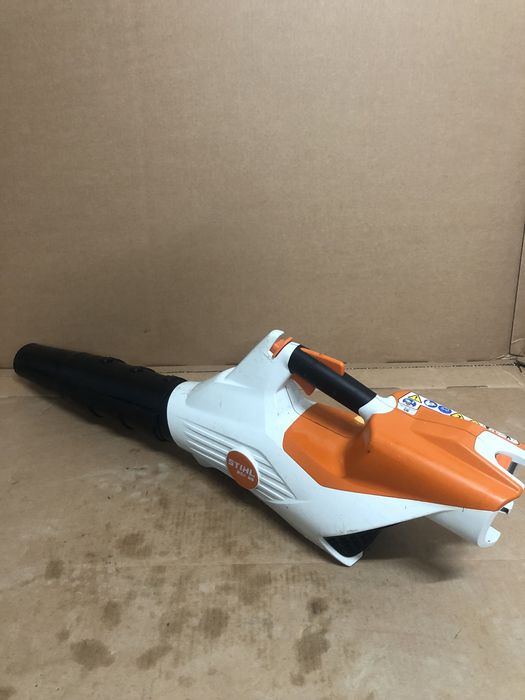 Suflanta Stihl Bga 86 pe baterie