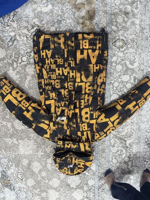 Продам зимнюю куртку