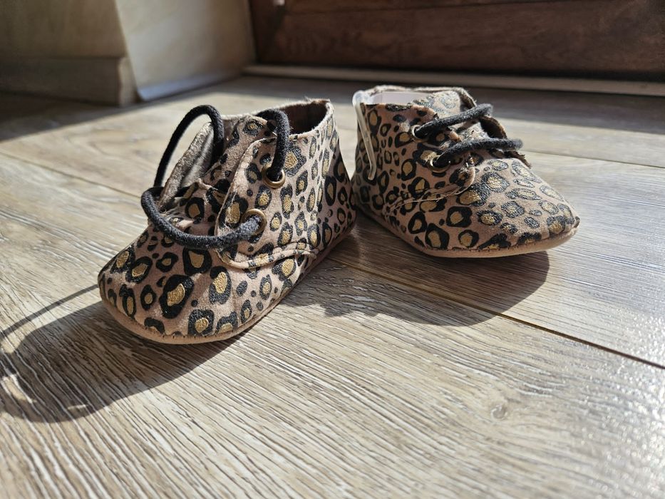 Încălțăminte bebe 16/17 Noi