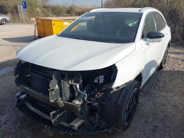 Dezmembrez Citroen DS7 1
