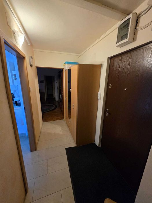 Apartament cu 3 Camere - Micro 16