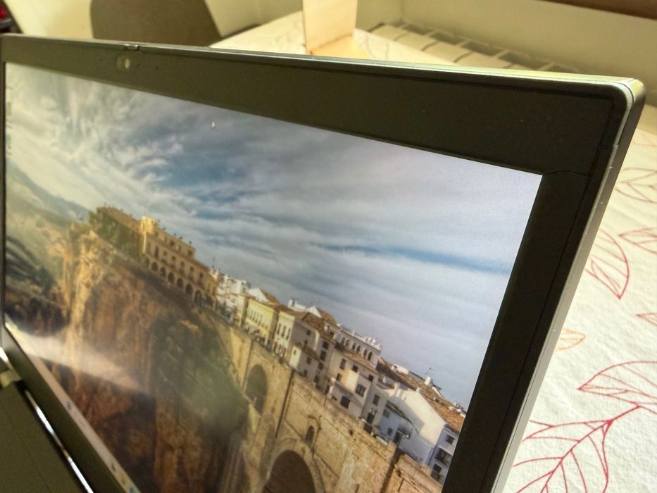 Лаптоп Lenovo ThinkPad T15p Gen1 i7 32RAM