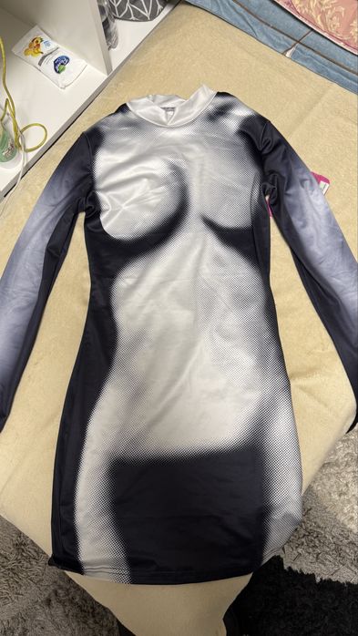 Платье женское необычное