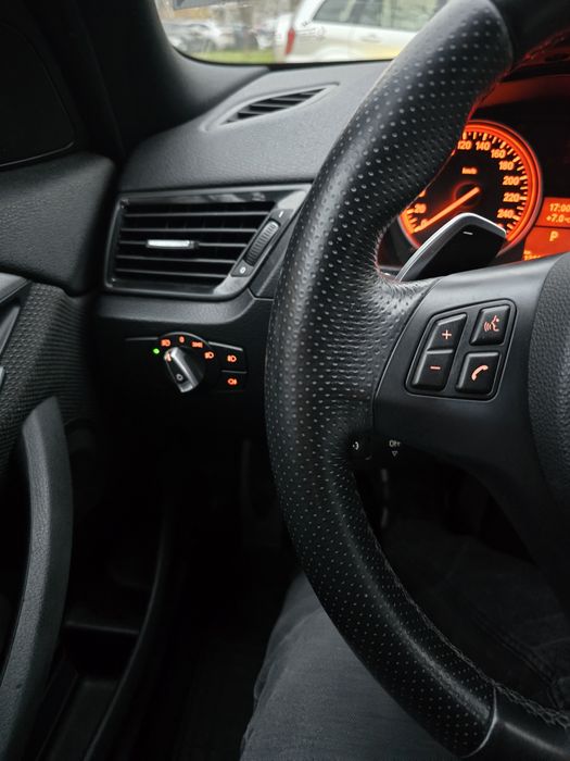 М волан с пера за БМВ Х1 е84 оригинален с ербег