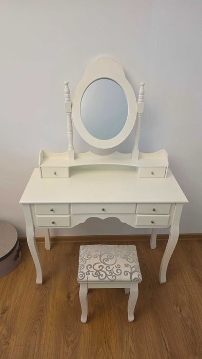 Masa de toaleta/machiaj stil Victorian, oglinda, taburet, sertare, Alb