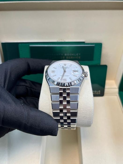 Rolex Land Dweller