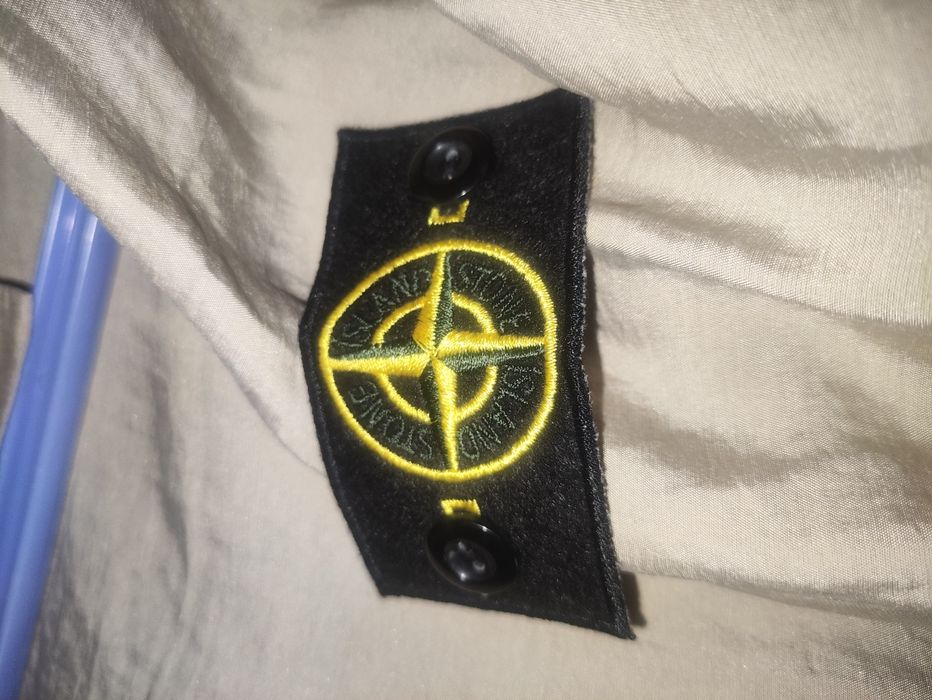 рубашка на замке stone island