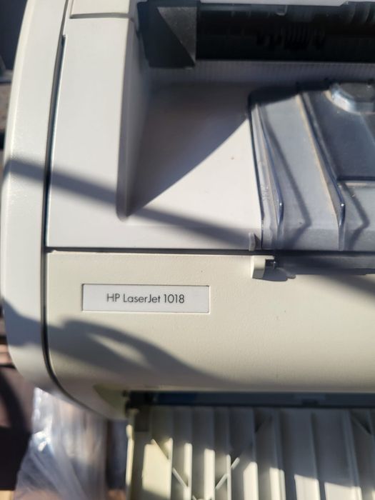 HP LaserJet 1018 принтер