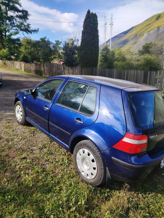 Volkswagen golf 4
