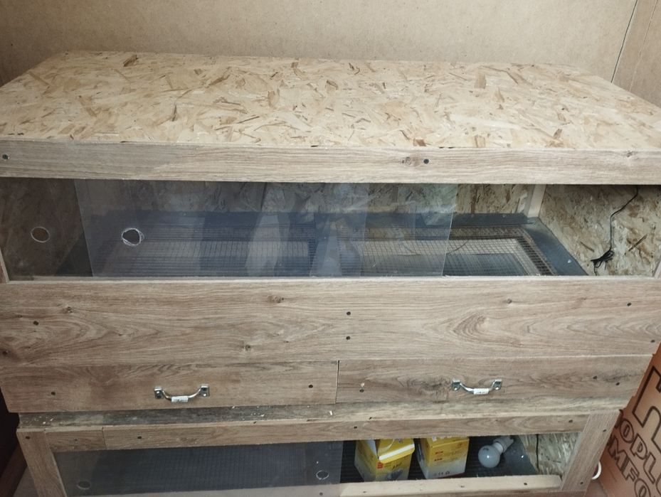 Брудер для  цыплят