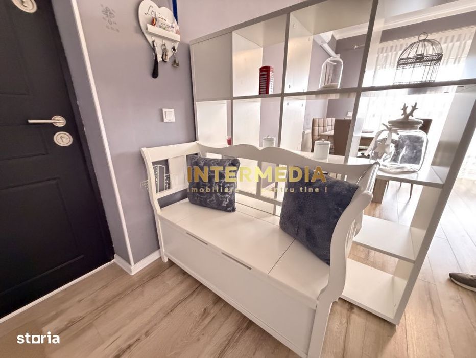 Apartament 2 camere Decomnadat 63 mp Clima Parcare Finisat Mobilat Uti