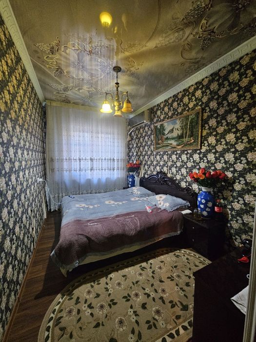 СУПЕР ЛОКАЦИЯ!Себзор 4 хона 2-этаж квартира ШОШИЛИНЧ сотилади!Ривиера