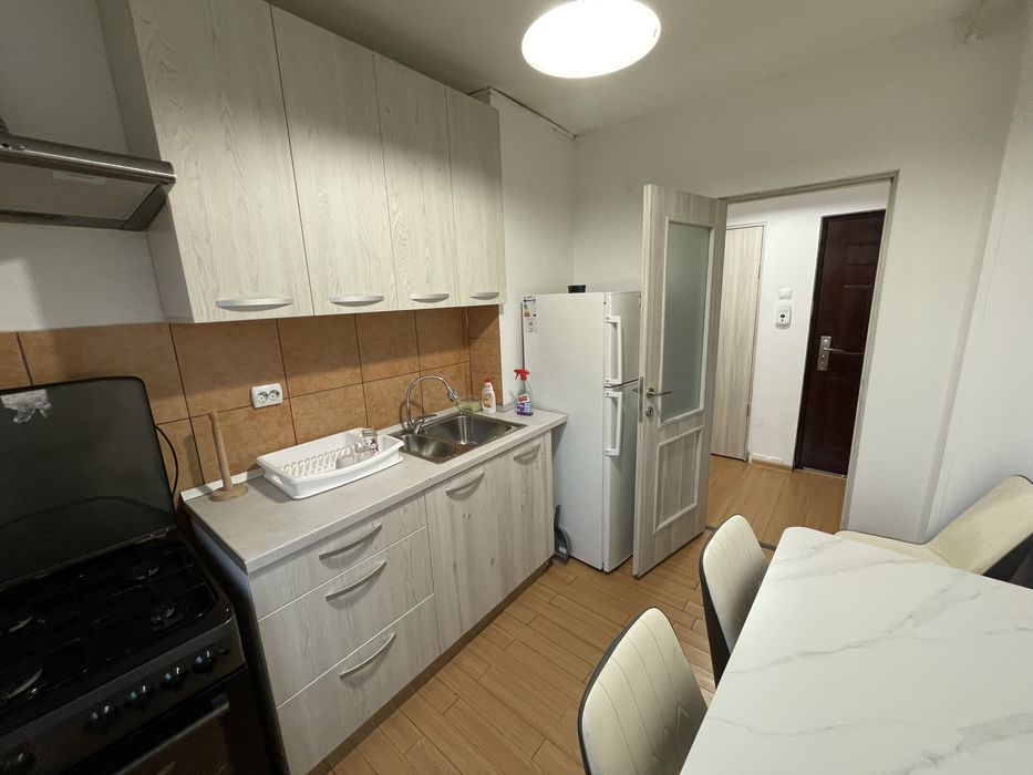 Apartament de inchirat