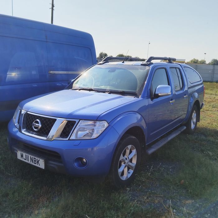 Usa/usi stanga/dreapta Nissan Navara D40 an 2005-2015