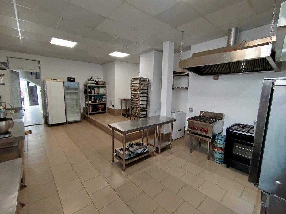 Дава се под наем Промишлена сграда в Асеновград - 50 кв.м за 255 € - Снимка #5