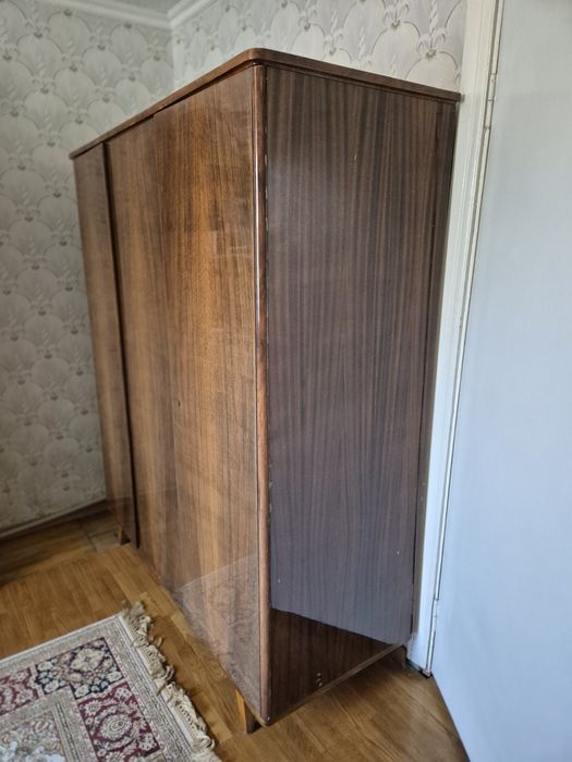 Советский шкаф в рабочем состоянии