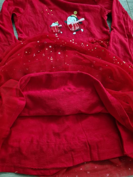 Rochita de Craciun noua, cu dresuri aurii, C&A, marimea 98