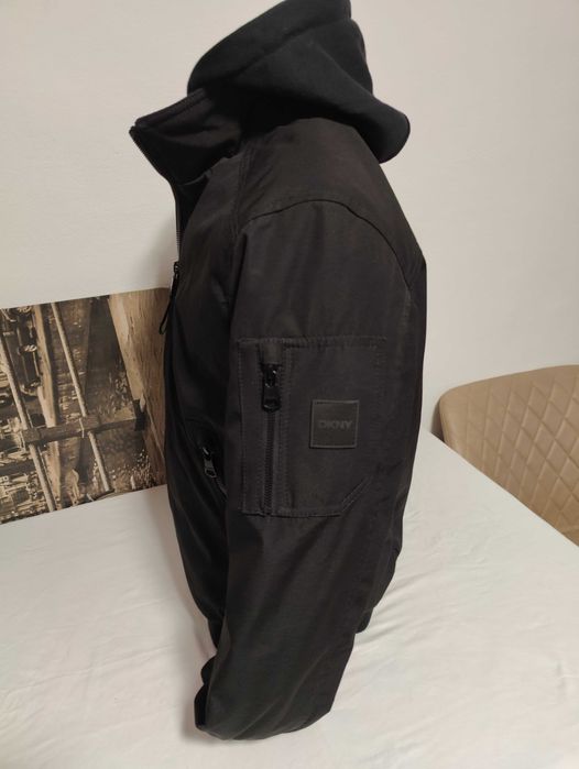 Geaca DKNY masura M