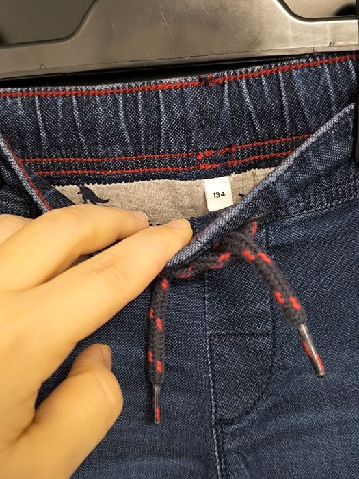 Blugi vatuiti  c&a 134cm