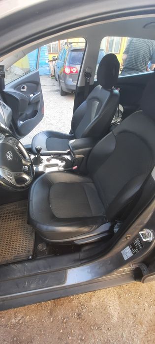 Hyundai ix35   2.0diesel  4wd  An 2013   136 cp