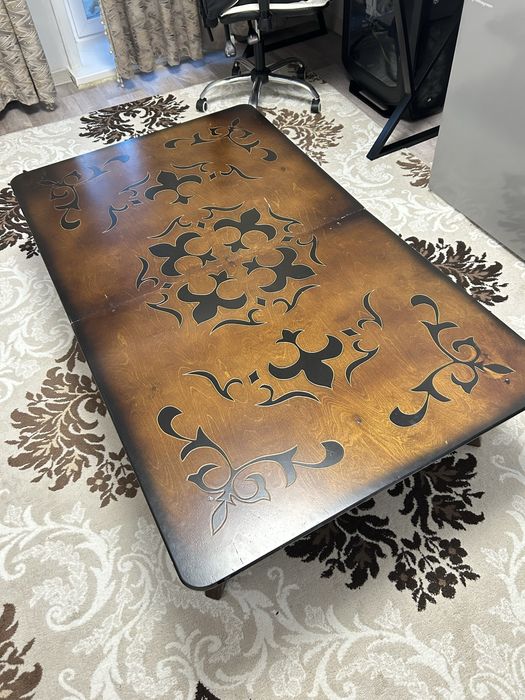 продам стол почти новый