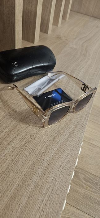 Ochelari de soare Chanel