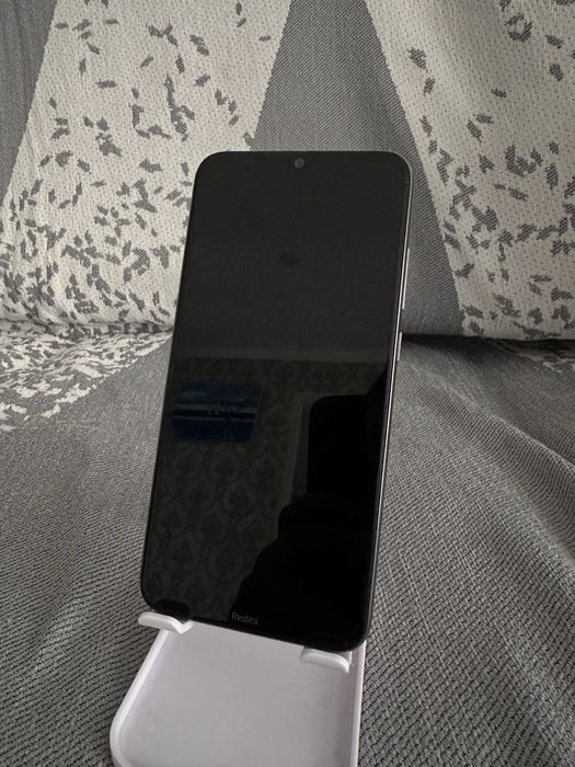 продам или обменяю Redmi note 8
