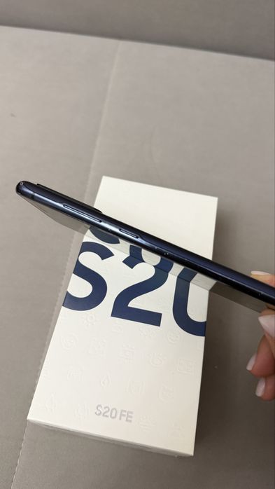 Samsung galaxy s20 FE