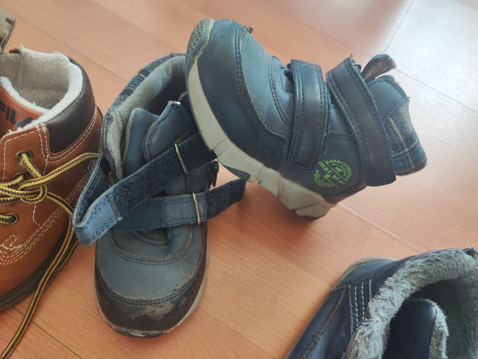 Детски маратонки и боти различни размери