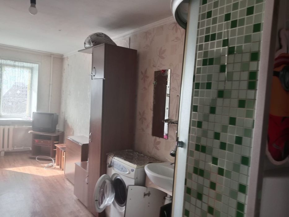 Комната 28 квадратов.