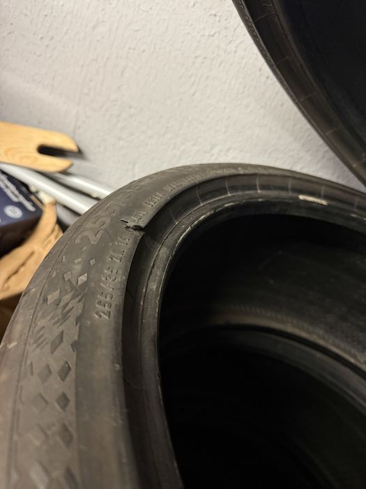 Vand anvelope 255/35/R19 4 bucati