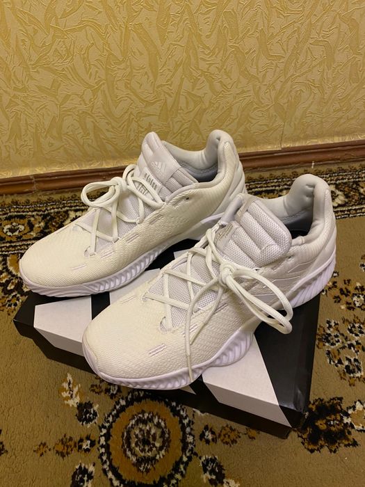 Продам кроссовки Adidas Pro Bounce 2018