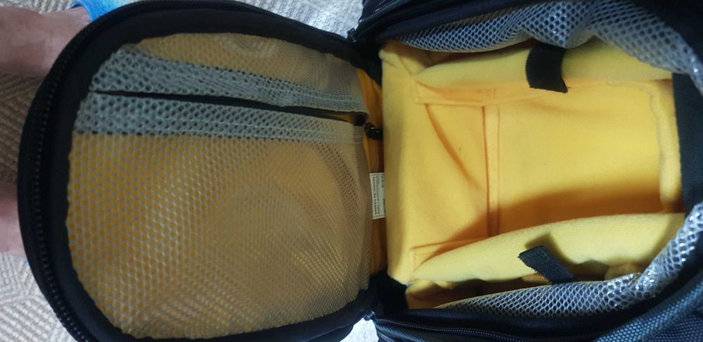 Продавам раница за камера на марката KWATA