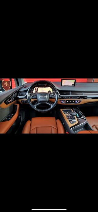 Vând Audi q7 etron