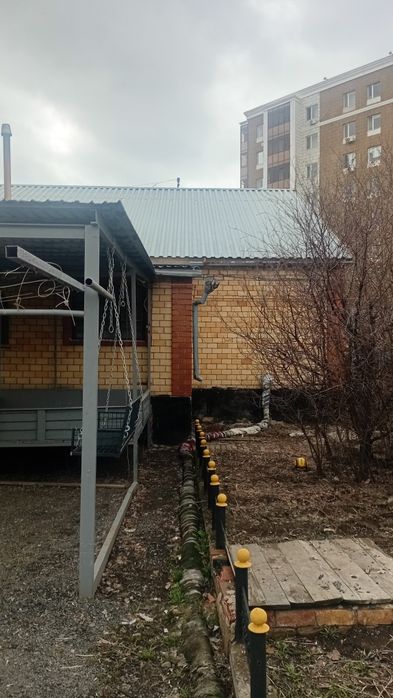 Продам дом на разбор