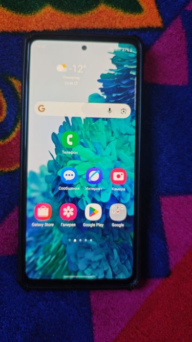 Продаю samsung s20 fe