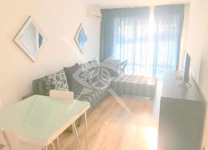 Продава се Двустаен апартамент в Свети Влас - 74 кв.м за 1217 €/кв.м - Снимка #2