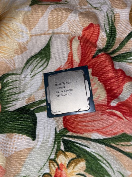 Vand procesor 10100 perfect functional