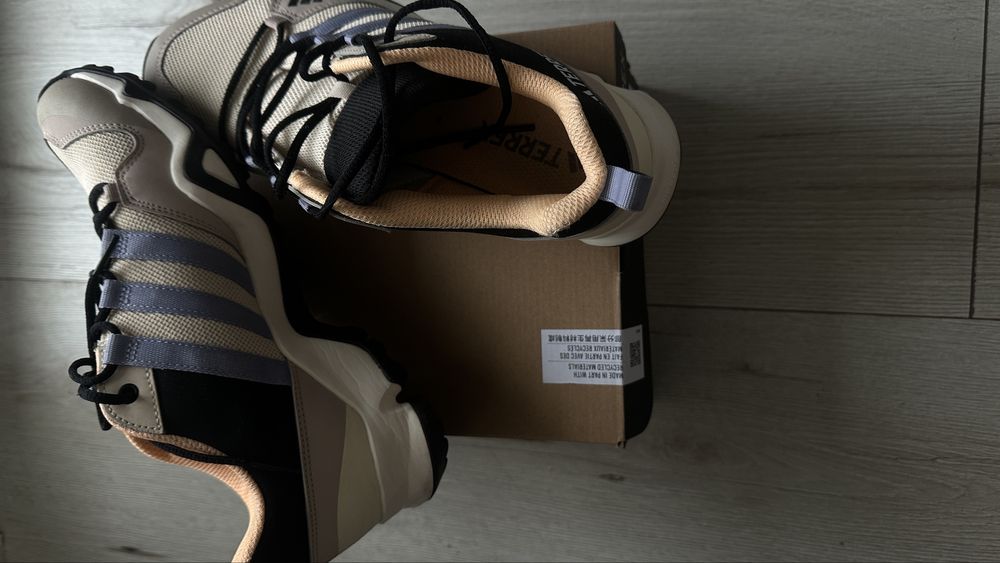 Маратонки Adidas Terrex 39 1/3