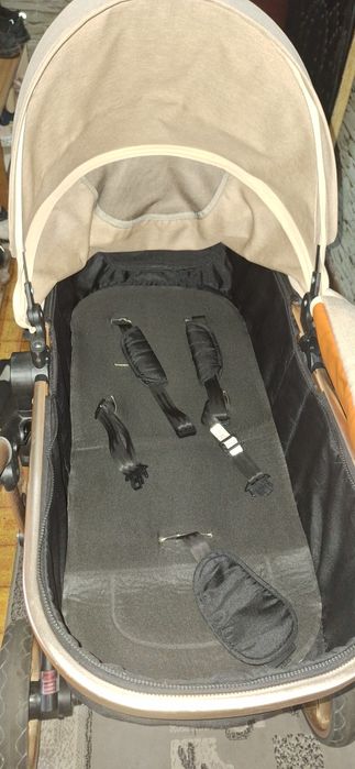 Продам коляски. В отличном состоянии