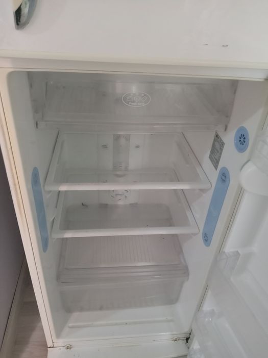 Продам холодильник