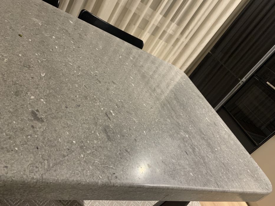 Продается Стол из камня, Б/у. Недорого. Цвет серый