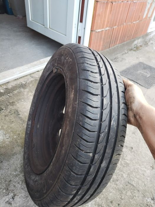 165/70 r14 Continental