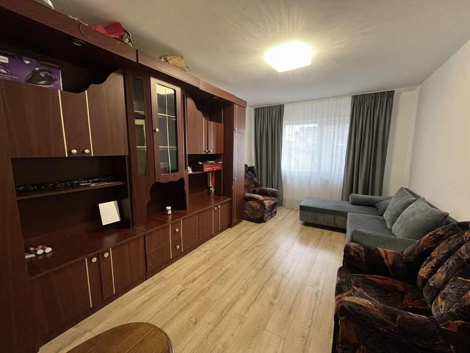 Inchiriez Apartament 3cam cf1d Progresul