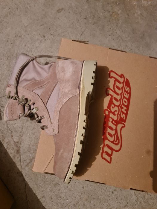 Bocanci piele întoarsă și piele box maro.