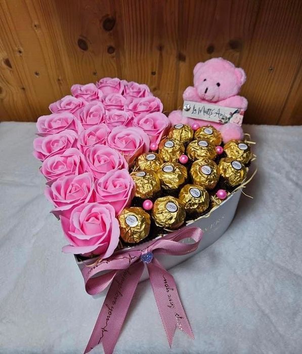 Buchete/Aranjamente din trandafiri de sapun