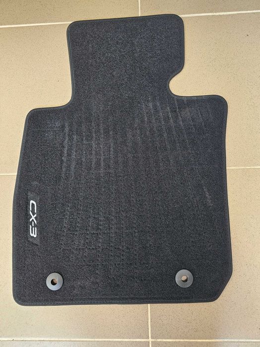 Оригинални мокетни стелки за Mazda CX 3