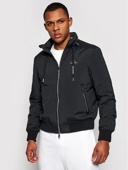 Яке Armani Exchange