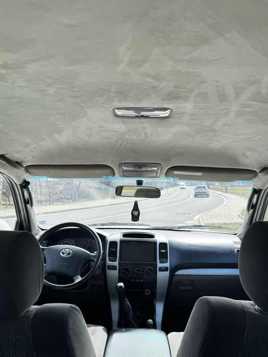 Toyota Land cruiser J120 2008г.